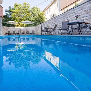 apartments-zuvela-split.splithotels.org/