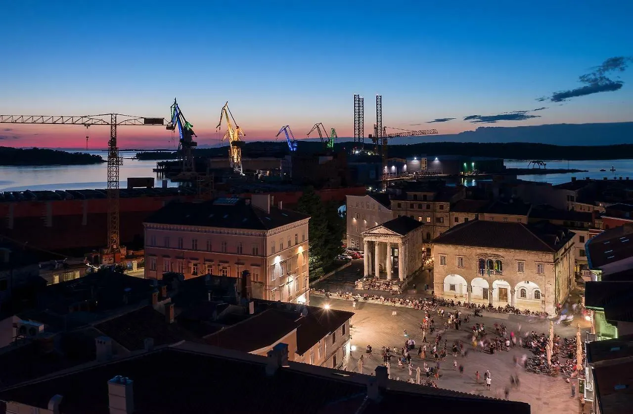 Apartments Forum Pula