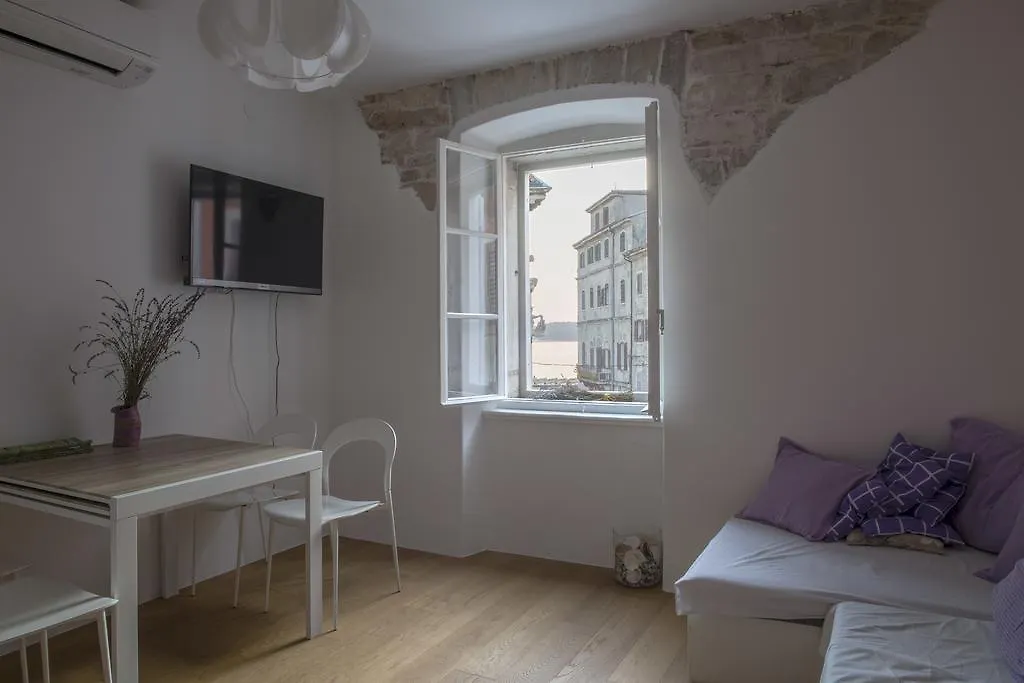 Apartments Forum プーラ